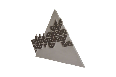 3D Pyramid wall decor